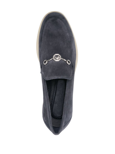 mocasines con placa de logotipo
